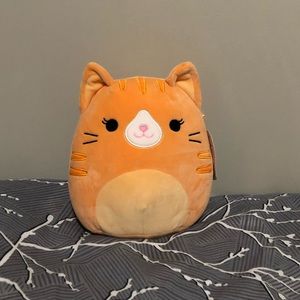 Gigi the Cat Canadian Version 8” Squishmallow